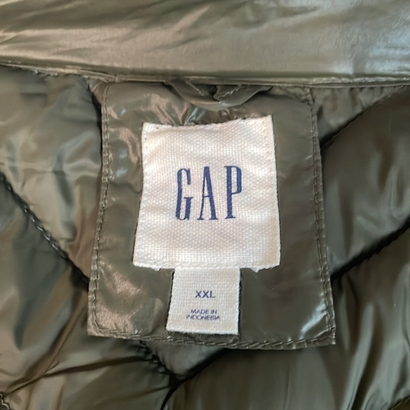 Gap Army Green Packable Down Alternative Jacket in XXL - Picture 5 of 6
